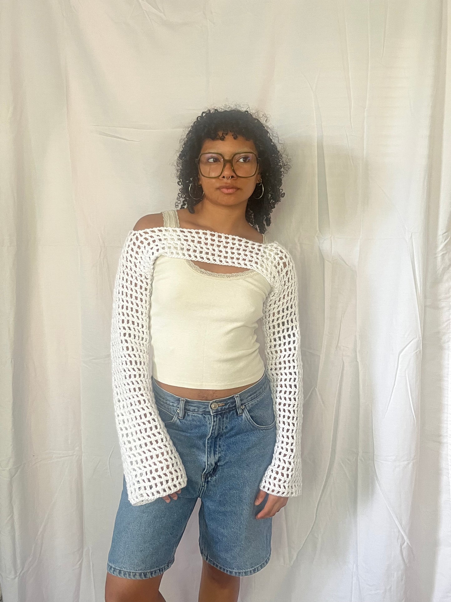 white mesh bolero sleeves